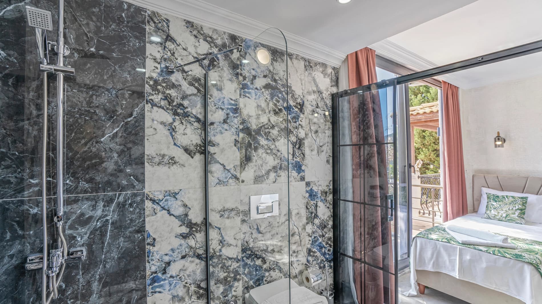 Apart Leo Özel Havuzlu 56