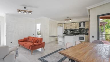 Apart Leo Özel Havuzlu 62