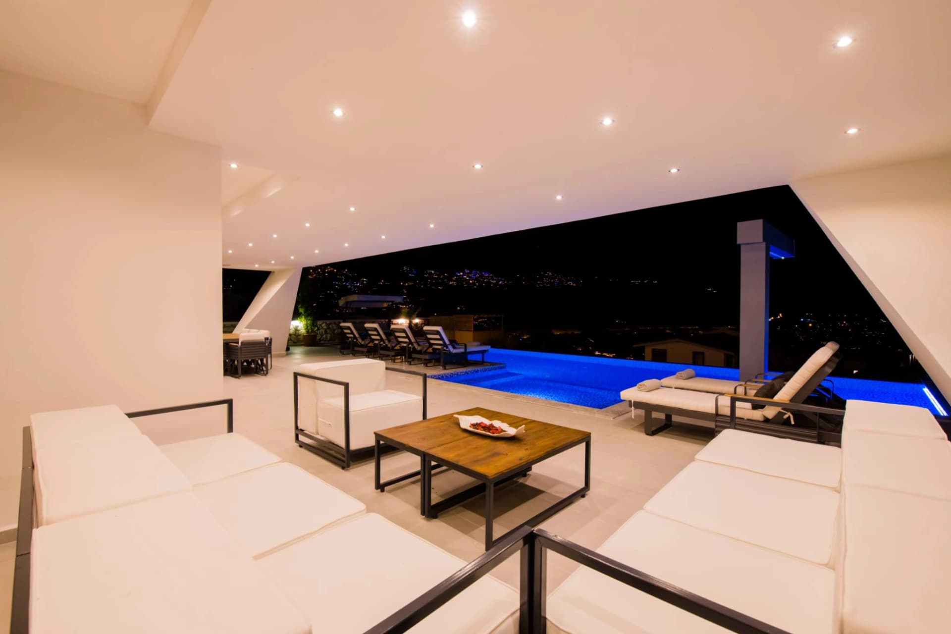 Villa Yana Isıtmalı Havuz 63