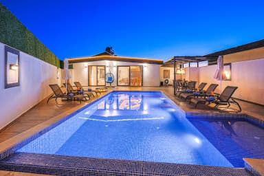 Villa Sidelya Kavun Korunaklı Havuz 16