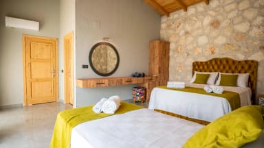 Villa Tokyo Sarıbelen 99