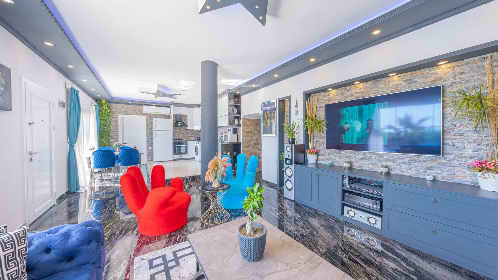 Villa Mutlu Üzümlü Korunaklı Havuz 71