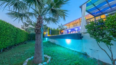 Villa Mutlu Üzümlü Korunaklı Havuz 15