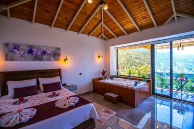 Villa Dia Korunaklı Havuz 56