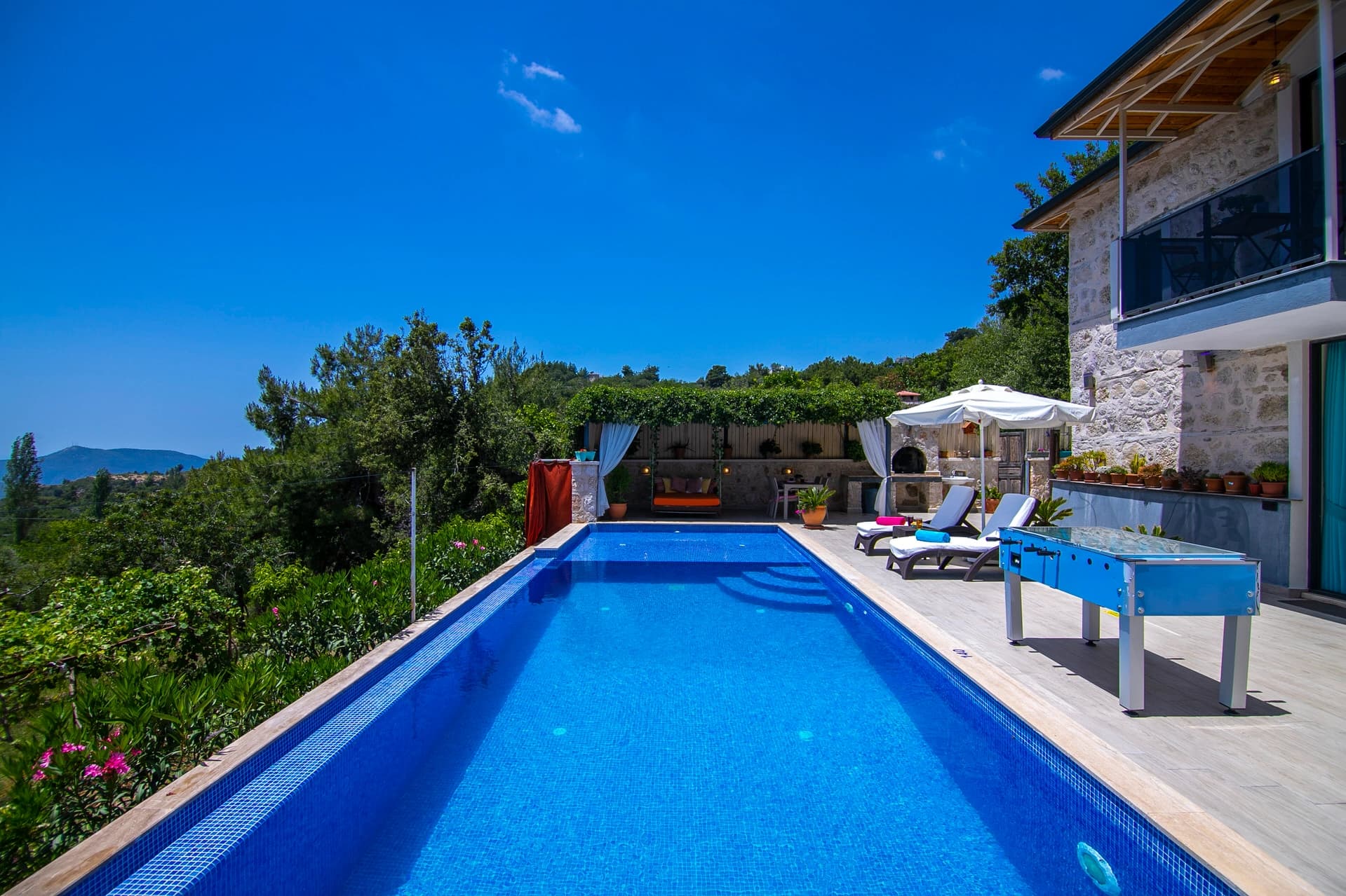 Villa Dia Korunaklı Havuz 40