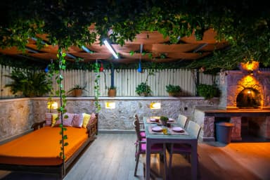 Villa Dia Korunaklı Havuz 90