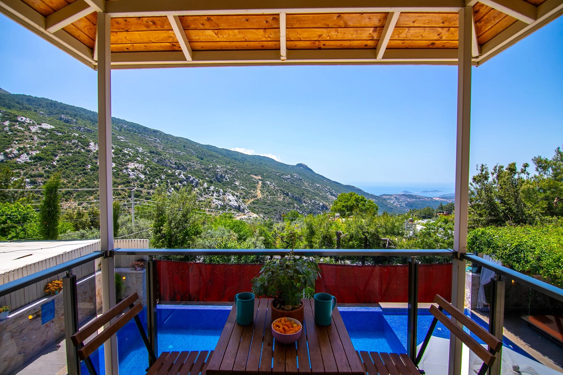 Villa Dia Korunaklı Havuz 26