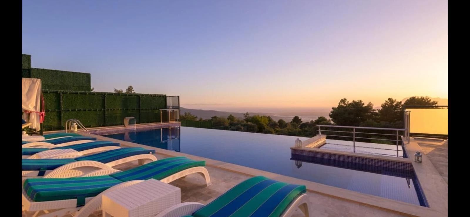 Villa Alvin Duo Korunaklı Havuz 46