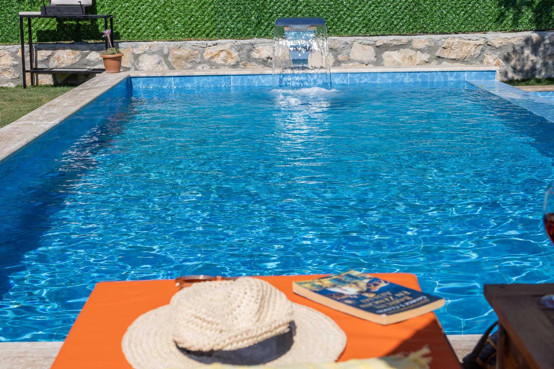 Villa Sempatik Korunaklı Havuz 45