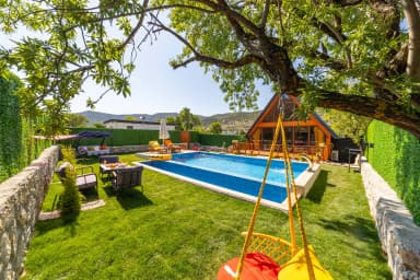 Villa Sempatik Korunaklı Havuz 87