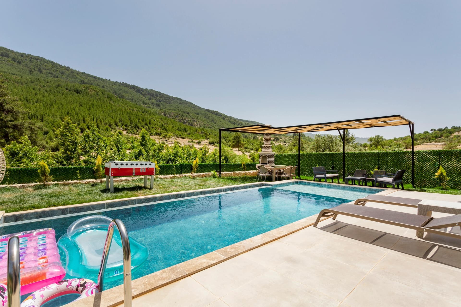 Villa Menesa Korunaklı Havuz 43