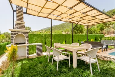 Villa Menesa Korunaklı Havuz 71