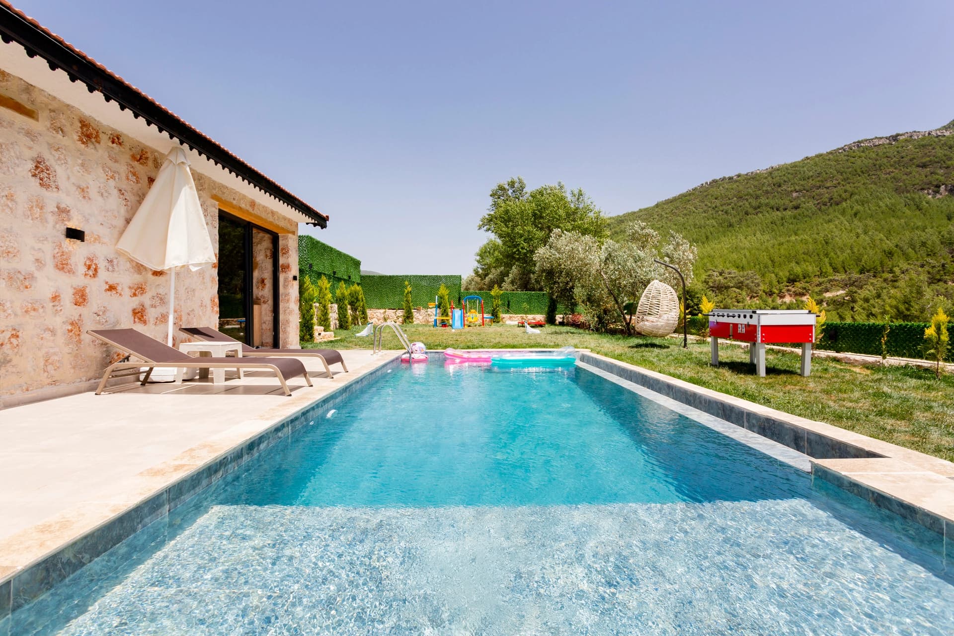 Villa Menesa Korunaklı Havuz 23