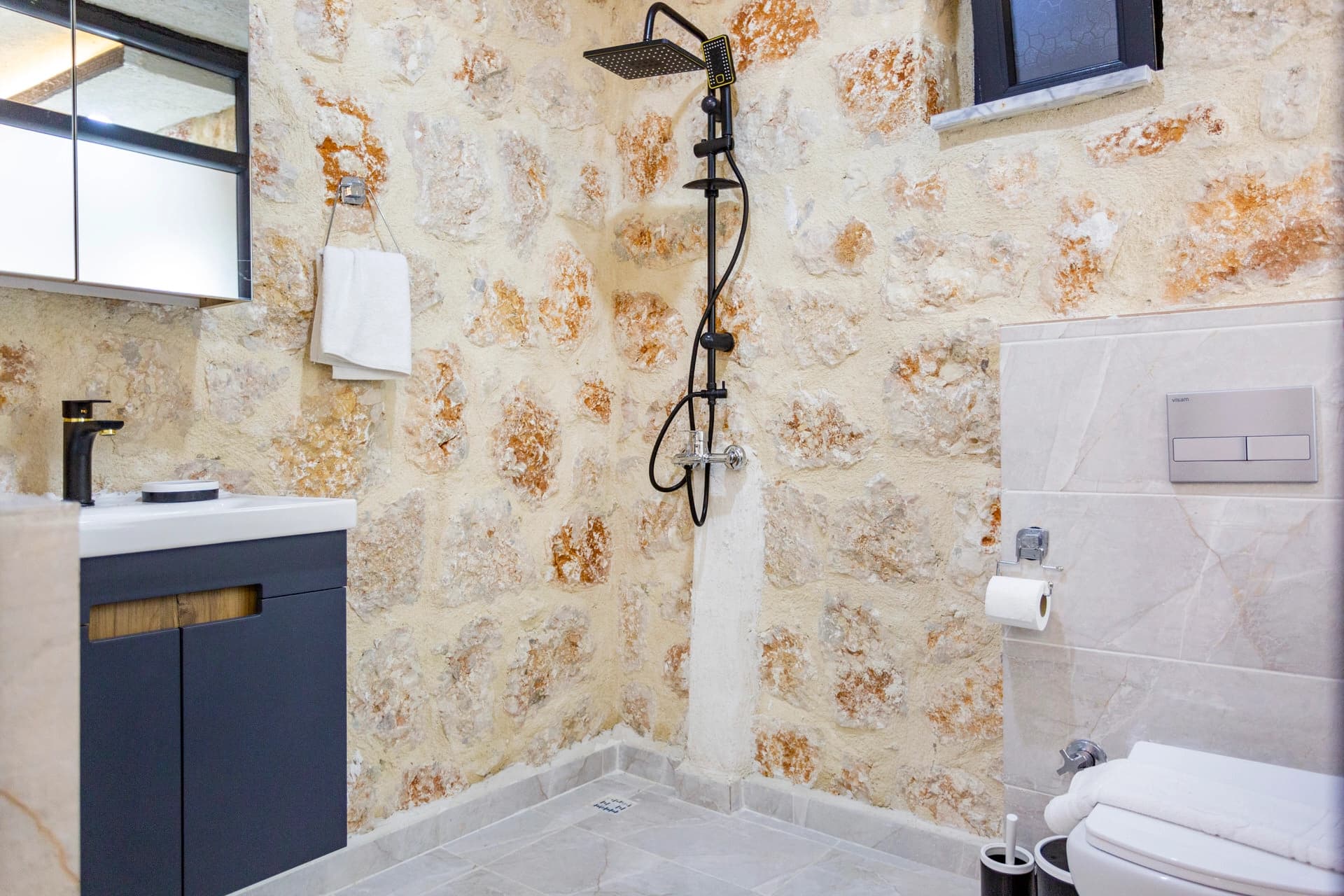 Villa Menesa Sarıbelen 18