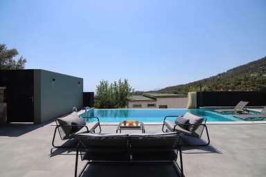 Villa Mermaid Korunaklı Havuz 44