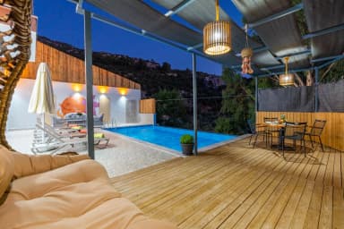 Villa Lilium Korunaklı Havuz 99