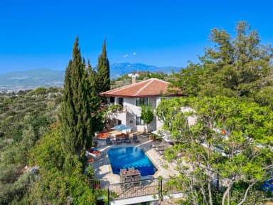Villa Tramonto Korunaklı Havuz 25