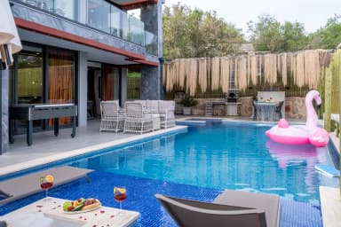 Villa Azores Korunaklı Havuz 57