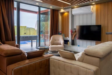 Villa Azores Korunaklı Havuz 31