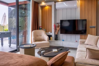 Villa Azores Korunaklı Havuz 73