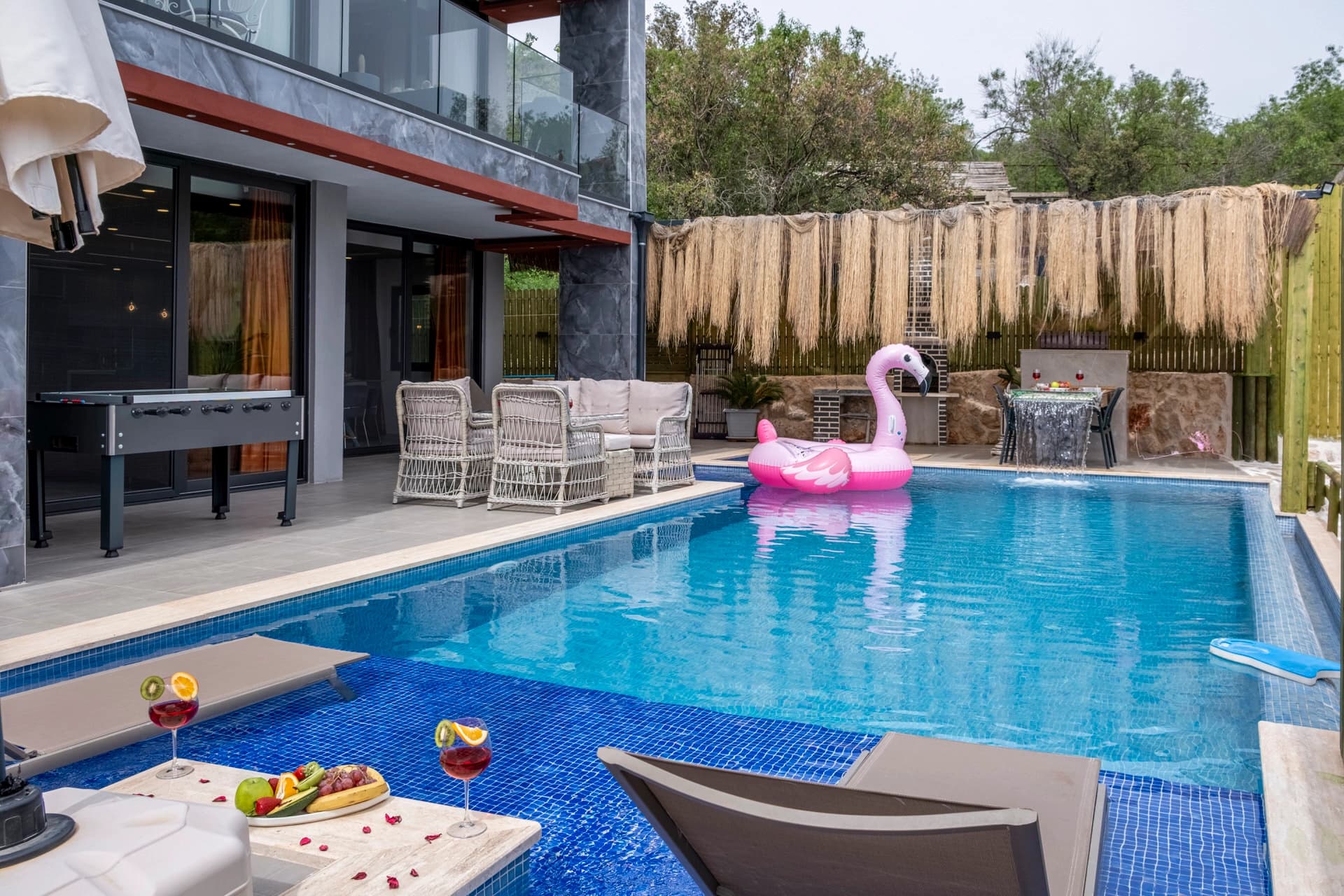Villa Azores Korunaklı Havuz 37