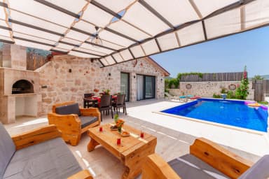 Villa Opulent Korunaklı Havuz 86