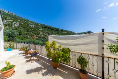 Villa Orpheus Korunaklı Havuz 10