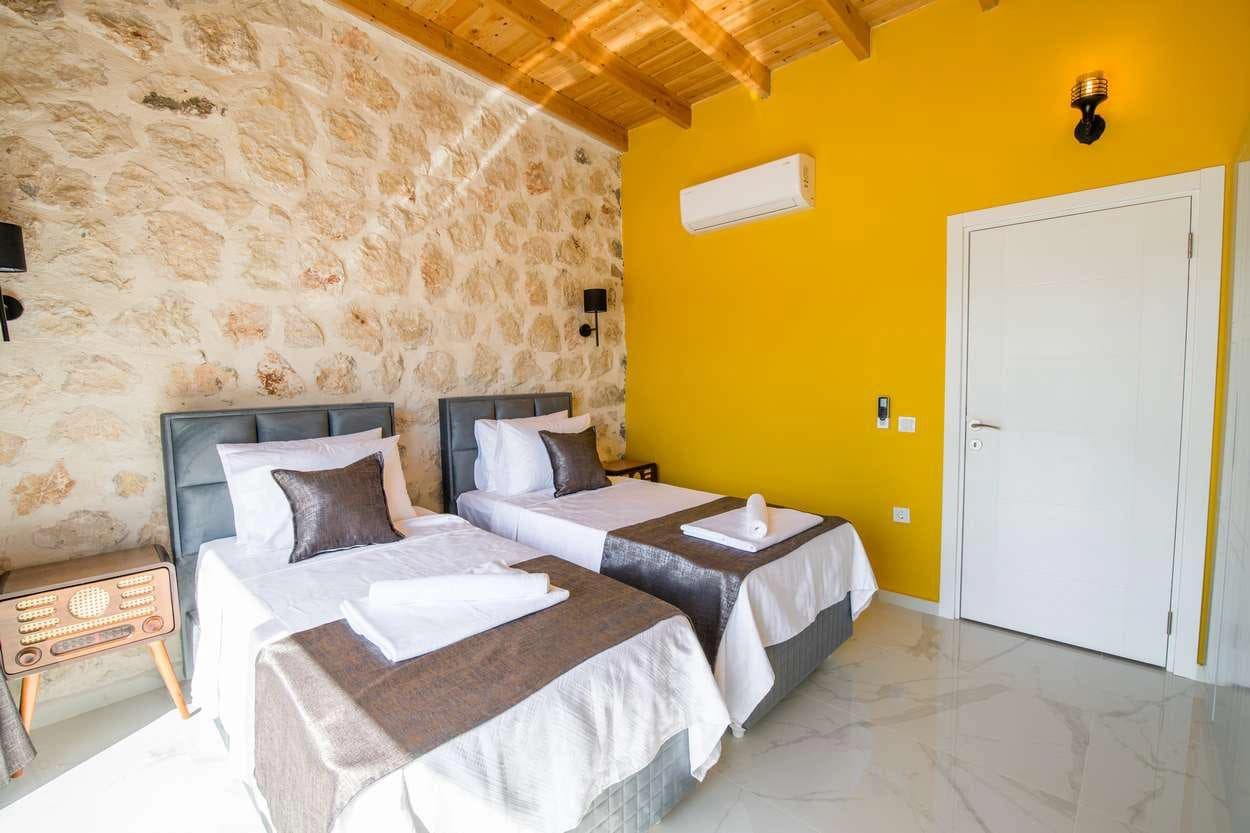 Villa İlkyaz Duo Isıtmalı Havuz 35