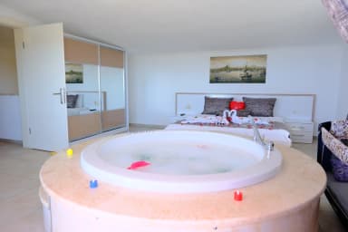 Villa Zirve Kördere Korunaklı Havuz 80