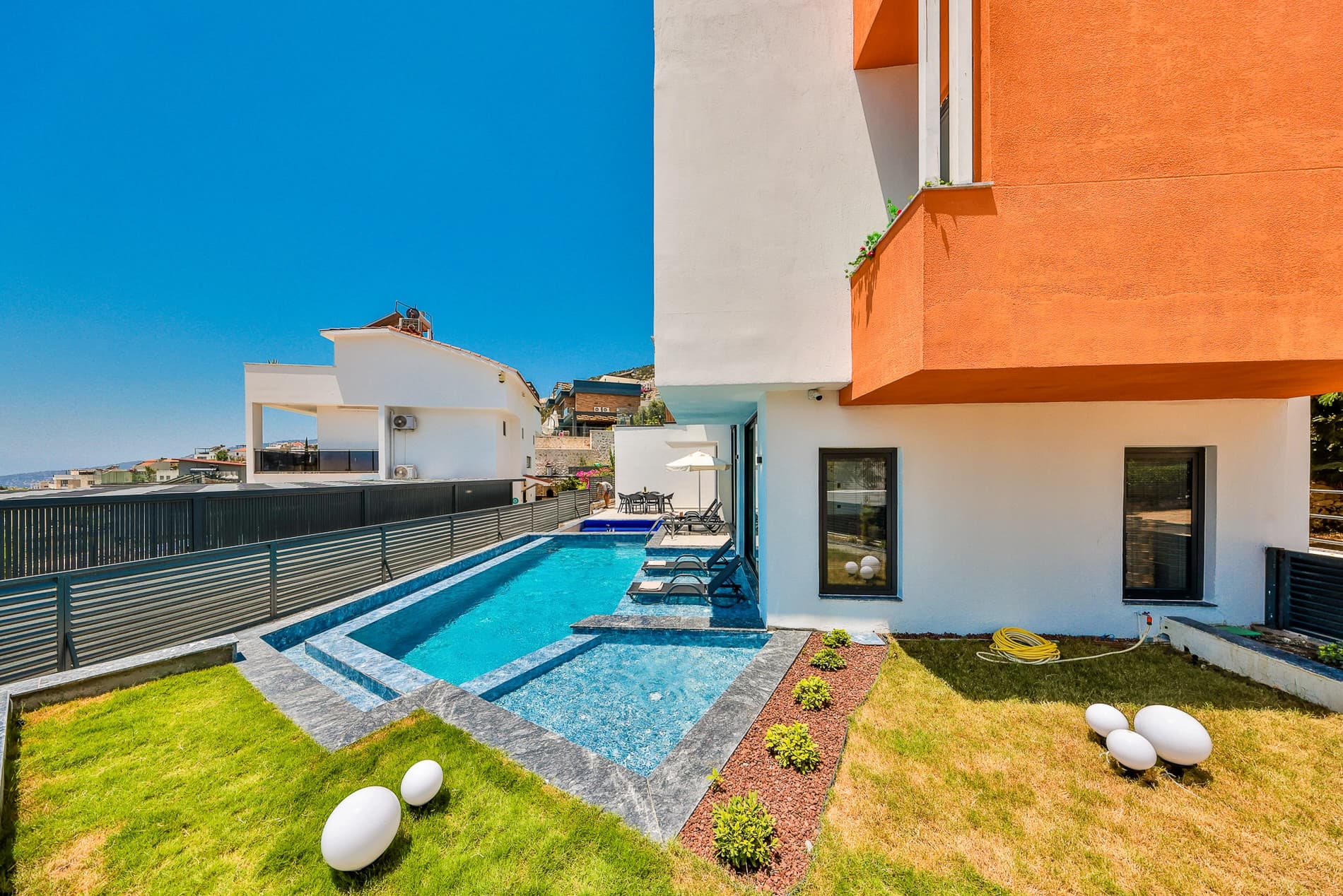 Villa Barlas Çocuk Havuzu 43