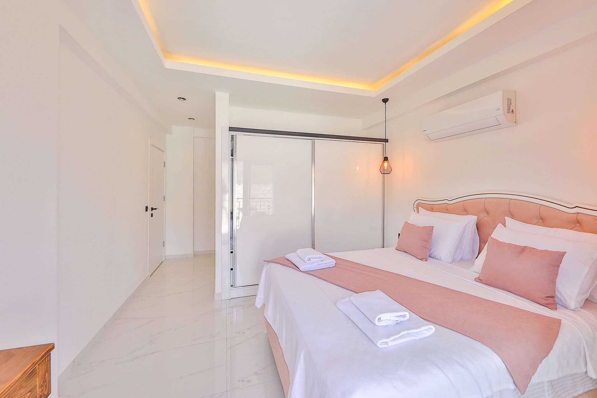 Villa Kaşlı 2 Korunaklı Havuz 18