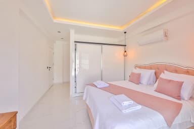 Villa Kaşlı 2 Korunaklı Havuz 18