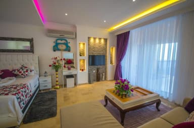 Villa Şirin İslamlar Korunaklı Havuz 51