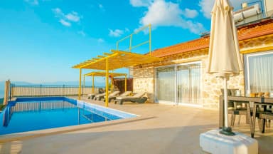 Villa Hilal İslamlar Korunaklı Havuz 37