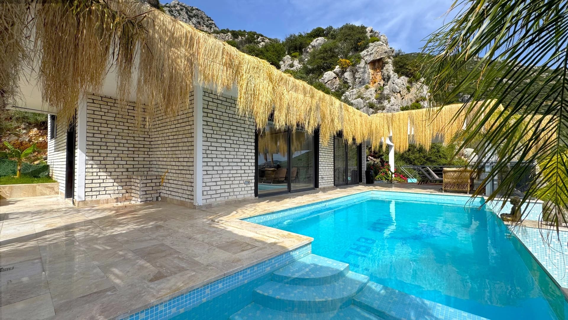 Villa Balli Korunaklı Havuz 28