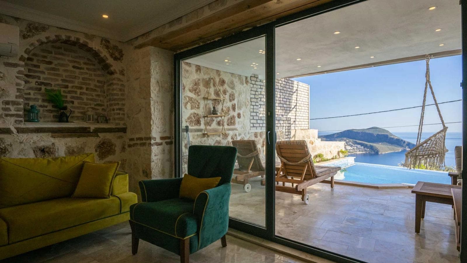 Villa Kapsül Korunaklı Havuz 23