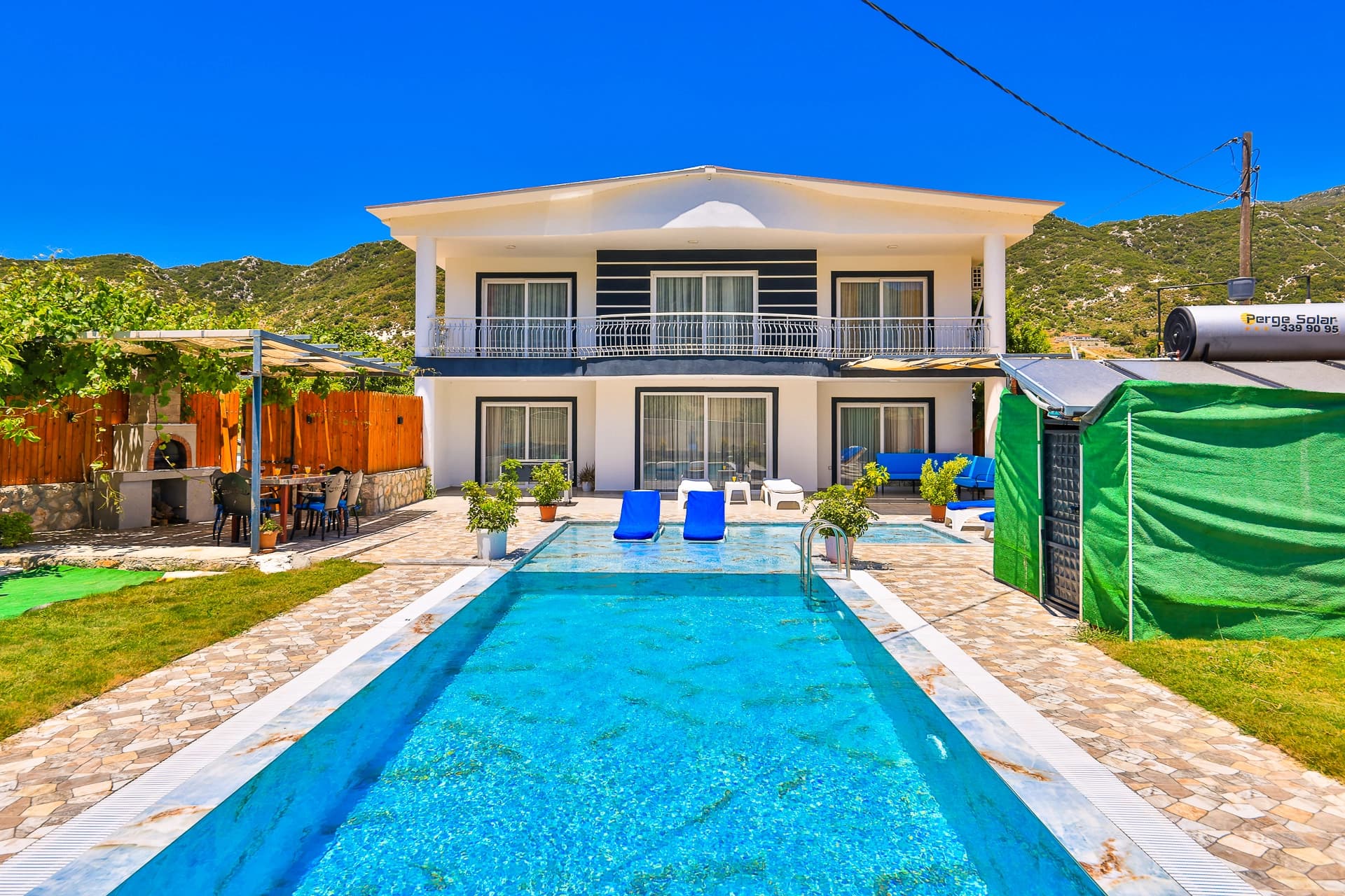 Villa Miranda Korunaklı Havuz 86