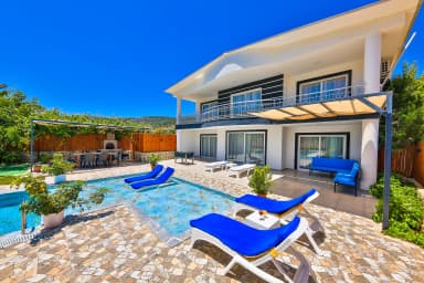 Villa Miranda Korunaklı Havuz 10
