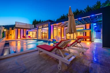 Villa Süper Mario Korunaklı Havuz 56