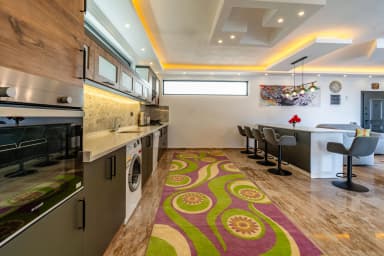 Villa Süper Mario Korunaklı Havuz 64