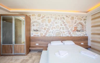 Villa Roze Korunaklı Havuz 91