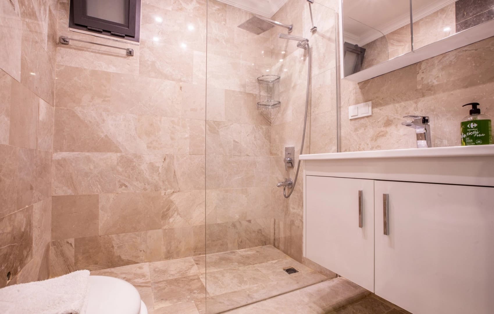 Villa Roze Korunaklı Havuz 15