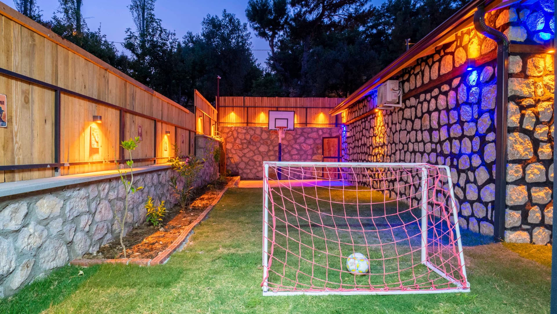 Villa Big Boss Çocuk Havuzu 53