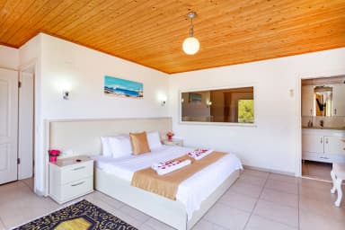 Villa Emin Korunaklı Havuz 71