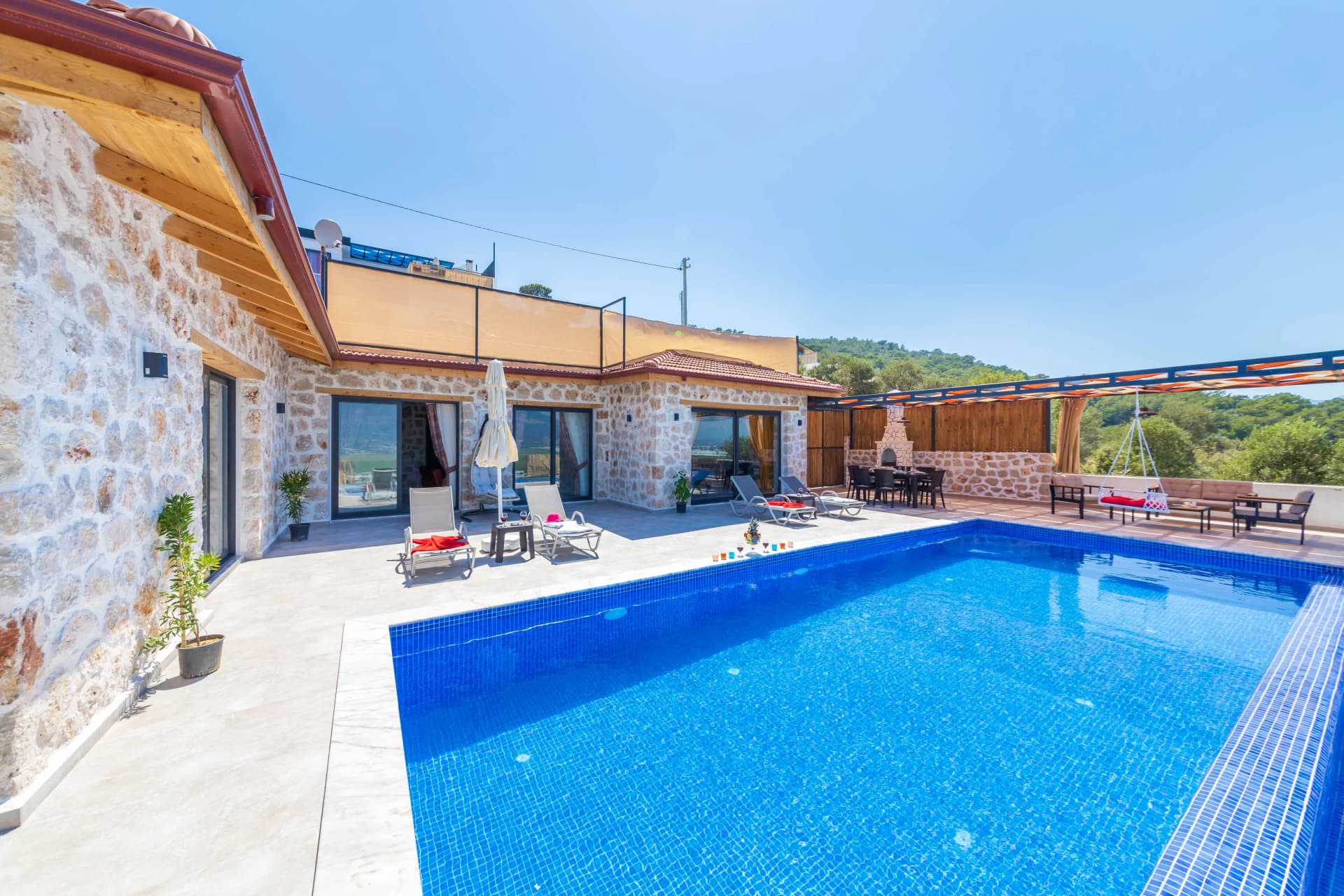 Villa Esyada Korunaklı Havuz 57