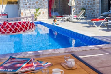 Villa Esyada Korunaklı Havuz 85