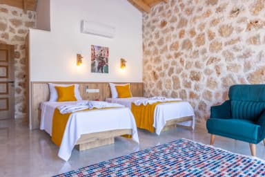 Villa Esyada Korunaklı Havuz 73