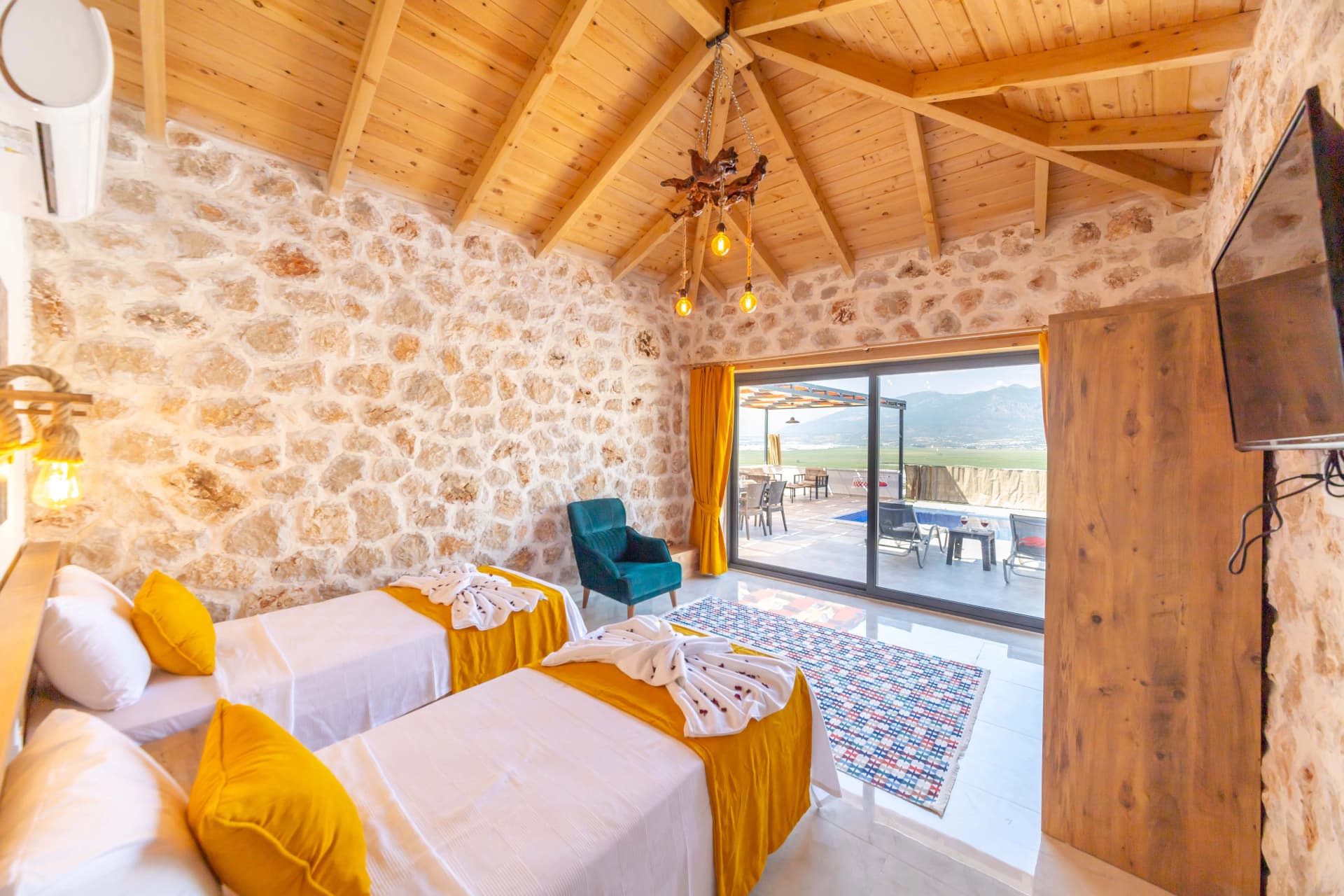 Villa Esyada Korunaklı Havuz 87