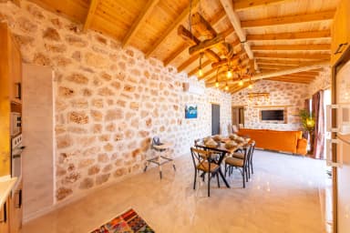 Villa Esyada Korunaklı Havuz 93