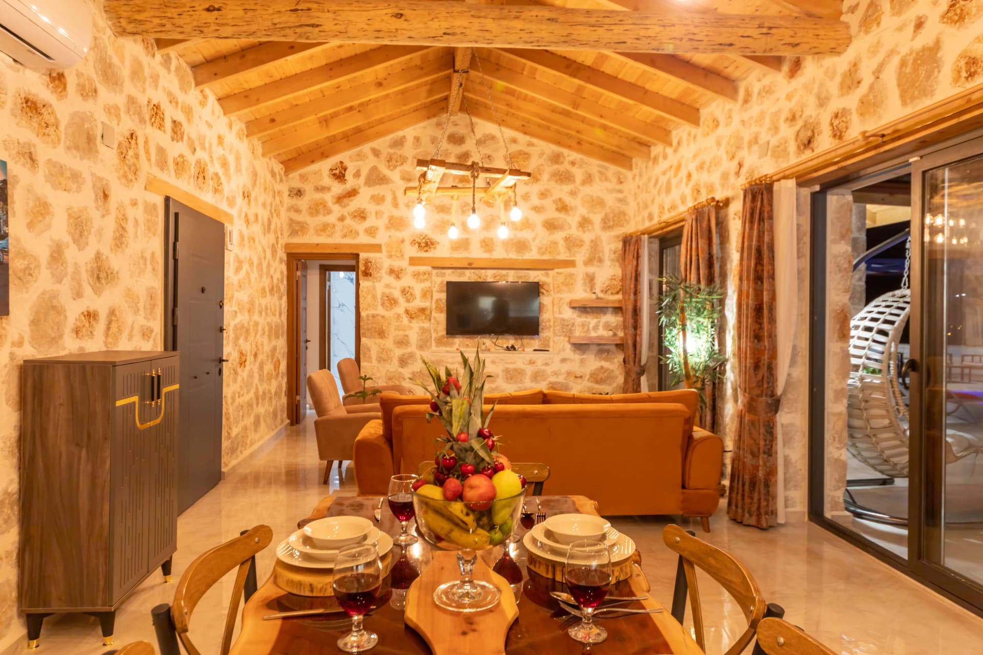 Villa Esyada Korunaklı Havuz 79